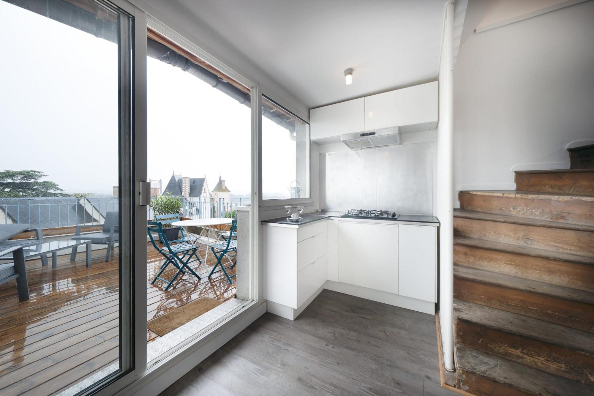 Grand Gite Terrasse Vue Loire Et Chateau D'昂斯尼 外观 照片